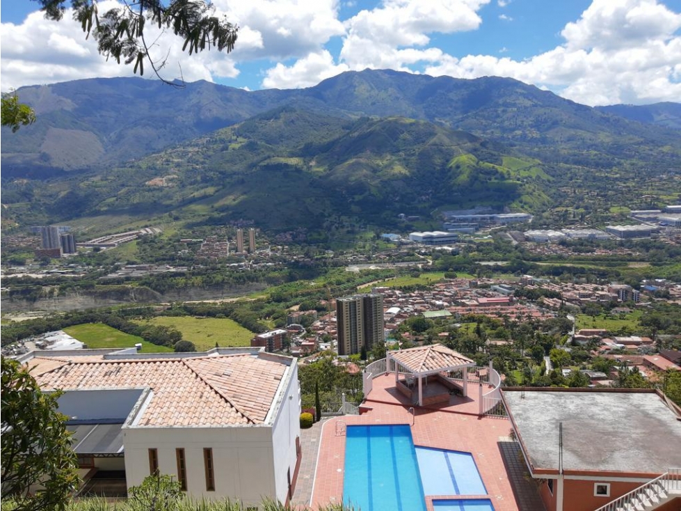 Venta de Finca en Copacabana — foto 4