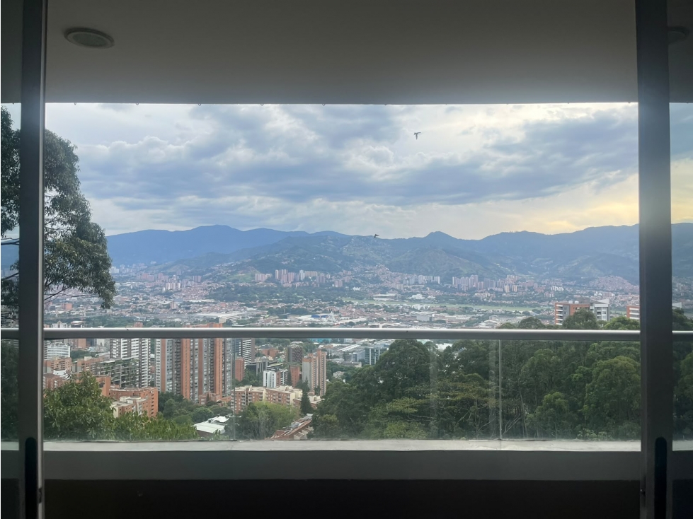 OPORTUNIDAD ÚNICA EN PANORAMIKA COUNTRY