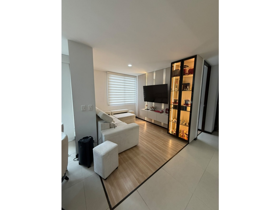 Apartamento en venta Poblado 80m2 2 alcobas — foto 4