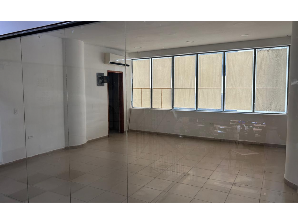Se arrienda oficina en el Centro, en La Matuna, en Cartagena — foto 2