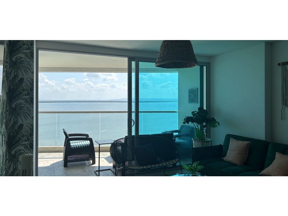Se vende apartamento amoblado en cielo mar, en Cartagena de Indias.
