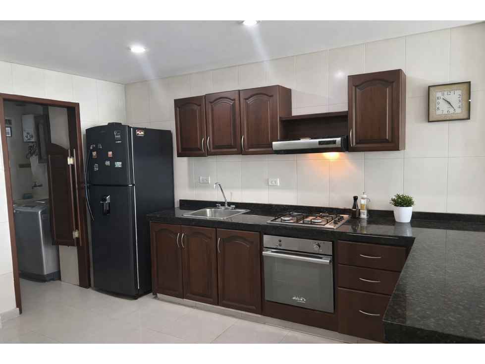 Se vende apartamento de uso mixto en el Laguito, Cartagena de Indias — foto 3