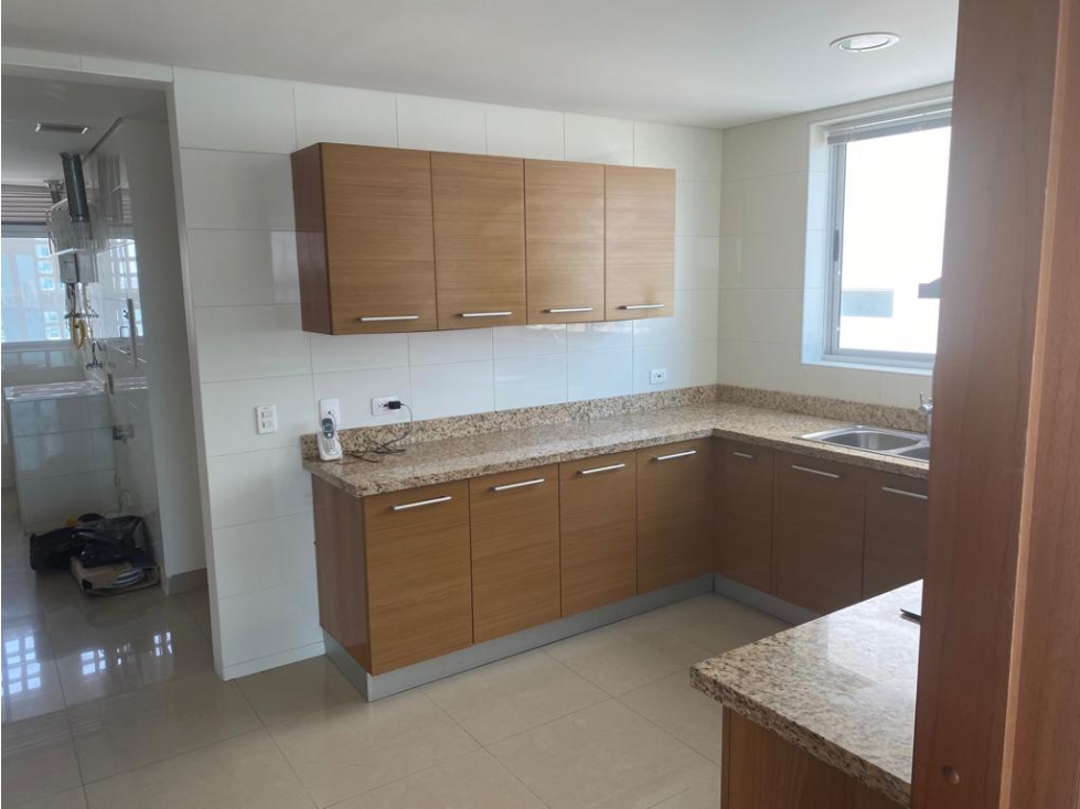 Se vende apartamento en Castillogrande ,en Cartagena de Indias — foto 3