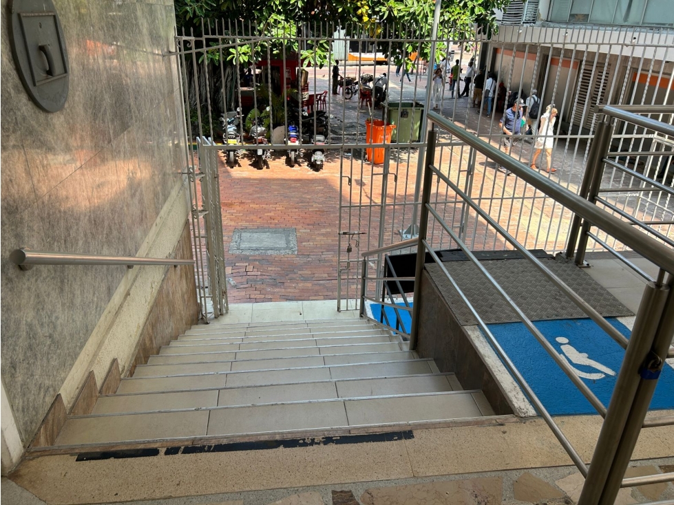 Se arrienda Gran Local Comercial en la Matuna, en Cartagena de Indias — foto 5