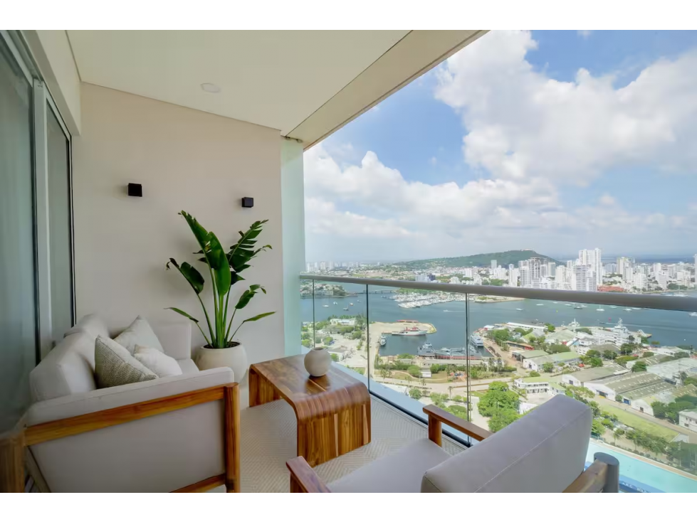 Se vende apartamento amoblado, para uso mixto, Bocagrande, Cartagena