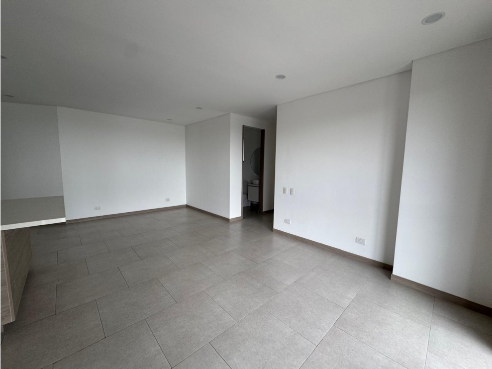 SE ARRIENDA HERMOSO Y EXCLUSIVO APARTAMENTO AL NORTE DE ARMENIA — foto 3