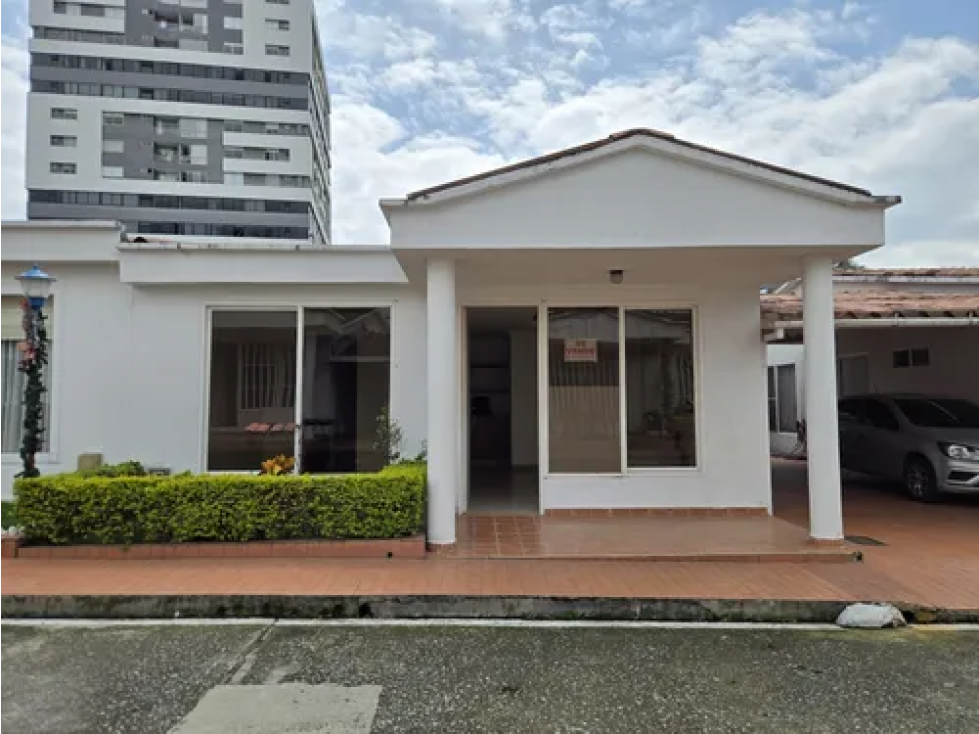 Se vende casa Condominio cerrado Avenida 19 norte Armenia
