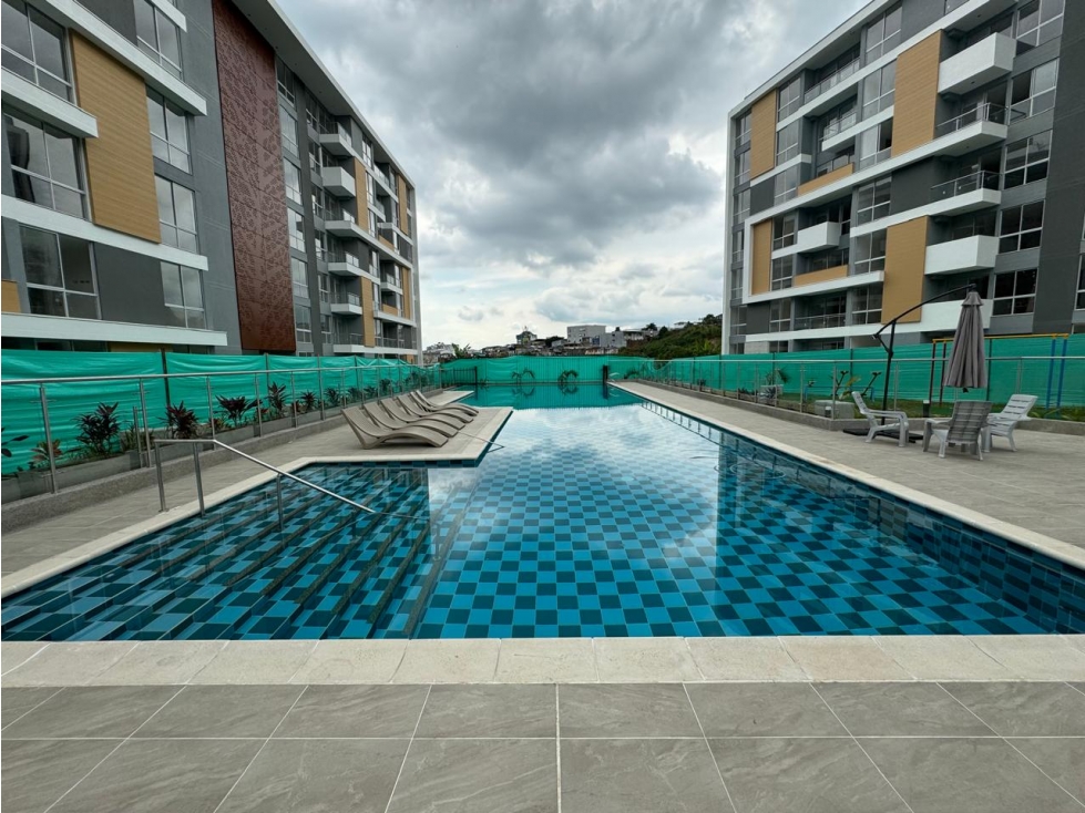 SE VENDE ESPECTACULAR APARTAMENTO SOBRE LA AVENIDA CENTENARIO