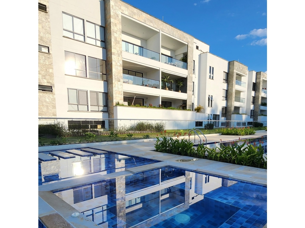 SE VENDE HERMOSO APARTASUITES — foto 2