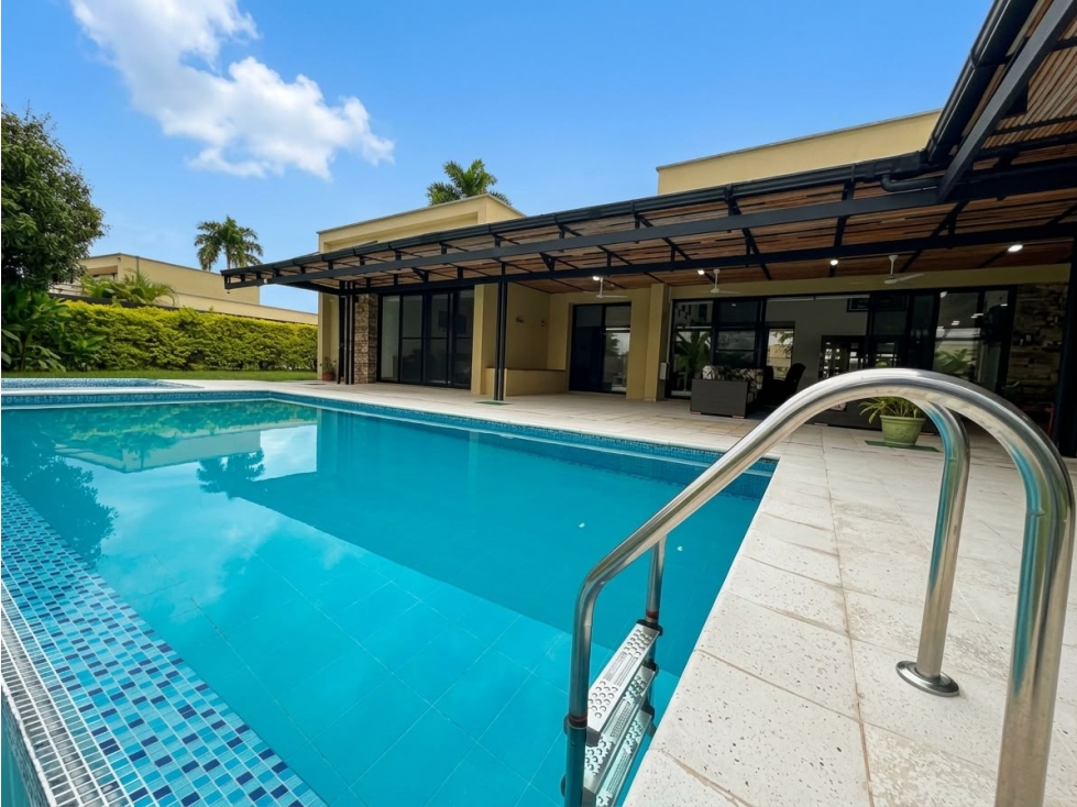 SE VENDE EXCLUSIVA CASA CAMPESTRE-LA TEBAIDA - 3