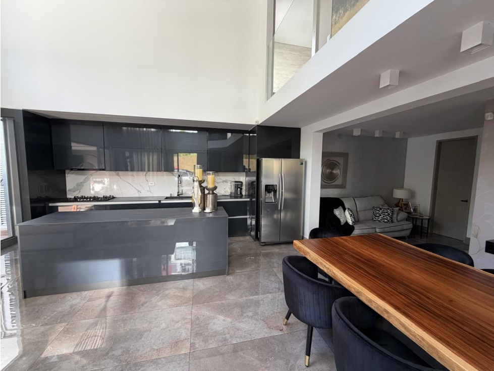 SE VENDE EXCLUSIVA CASA AL NORTE DE ARMENIA — foto 4