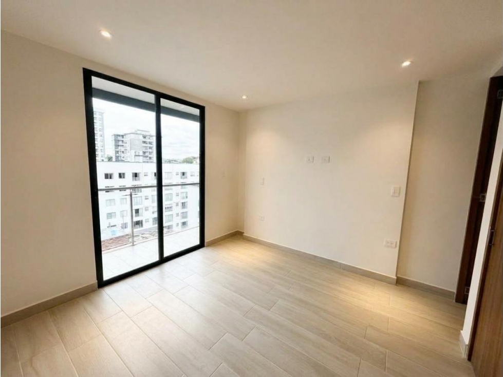 SE VENDE APARTAMENTO NUEVO SECTOR CASTELLANA - 4