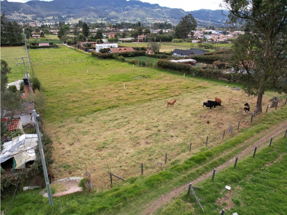 En Venta Lindo Lote de 1.310m2 en Tabio Lourdes - 3