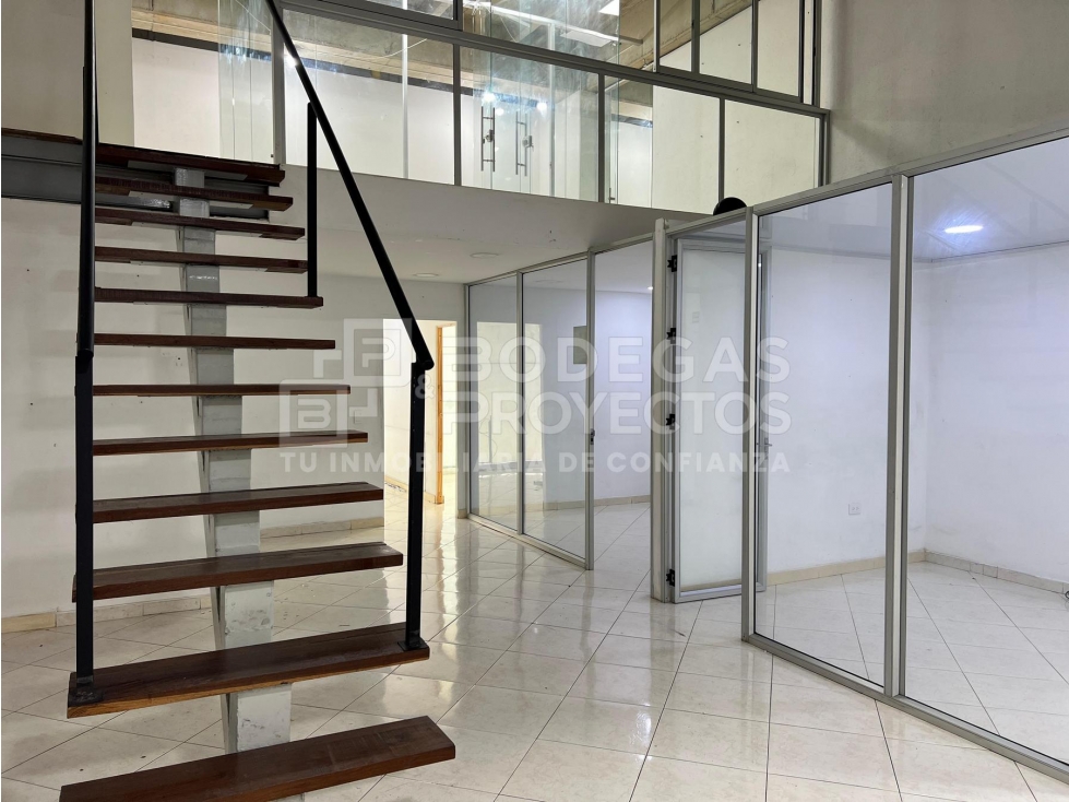 LOCAL DISPONIBLE PARA ARRIENDO EN MEDELLÍN — foto 2