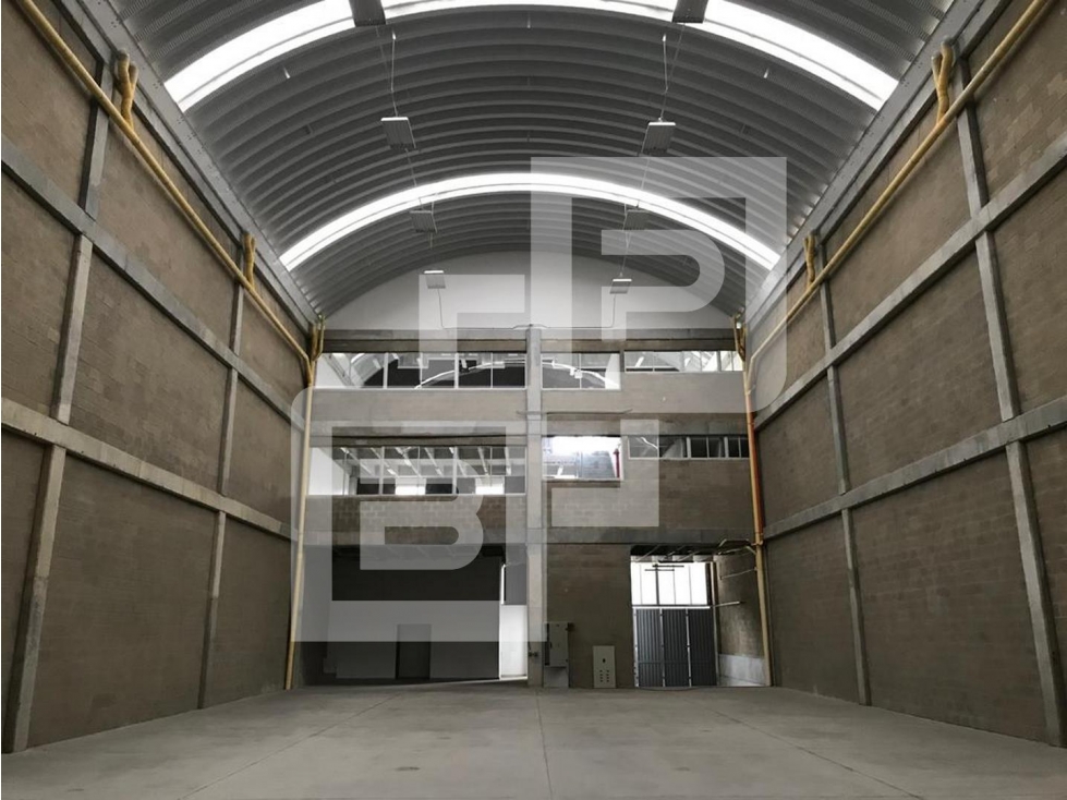 BODEGA DISPONIBLE PARA ARRIENDO EN ITAGUI - 6