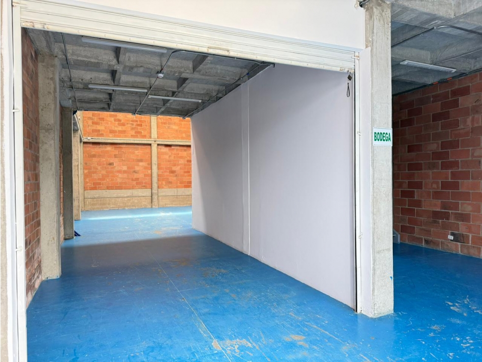 BODEGA DISPONIBLE PARA ARRIENDO EN RIONEGRO.