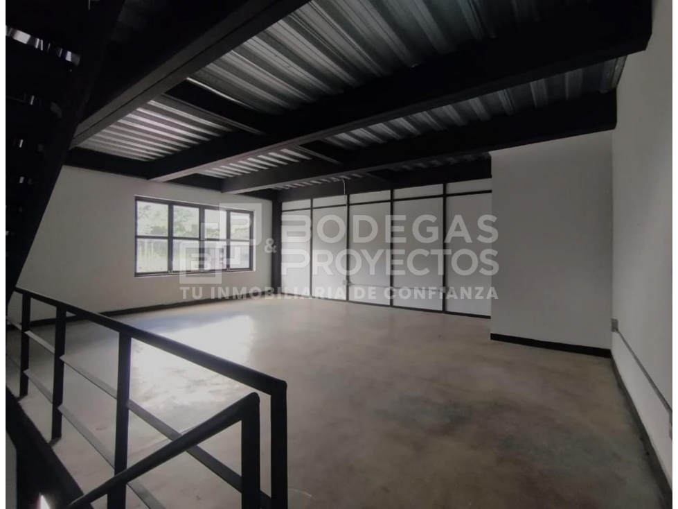 ARRIENDO BODEGA EN CALDAS - 5