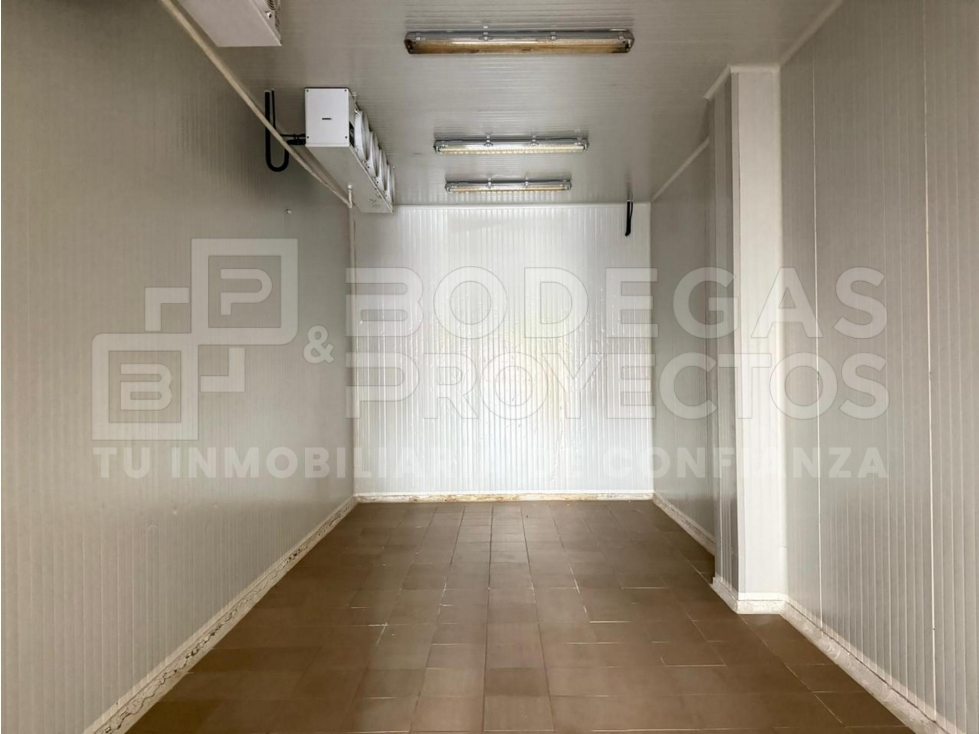 BODEGA DISPONIBLE PARA ARRIENDO EN RIONEGRO. — foto 4
