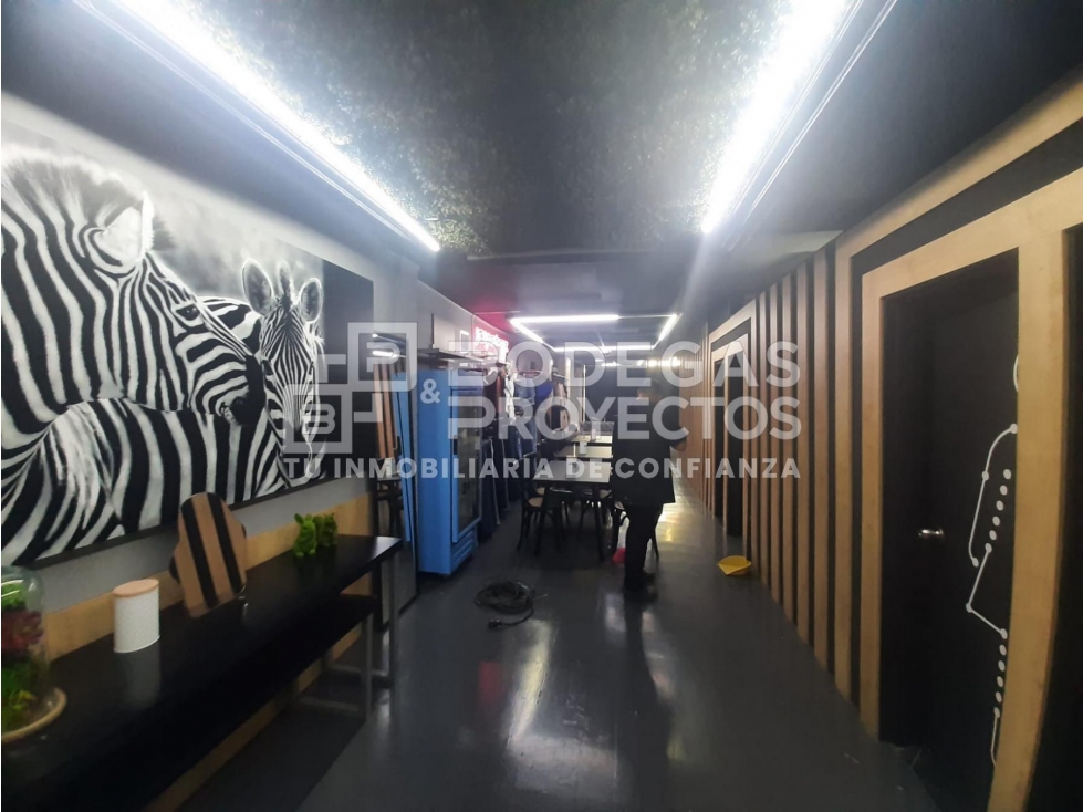 ARRIENDO BODEGA DISPONIBLE SECTOR BARRIO BELÉN - 3