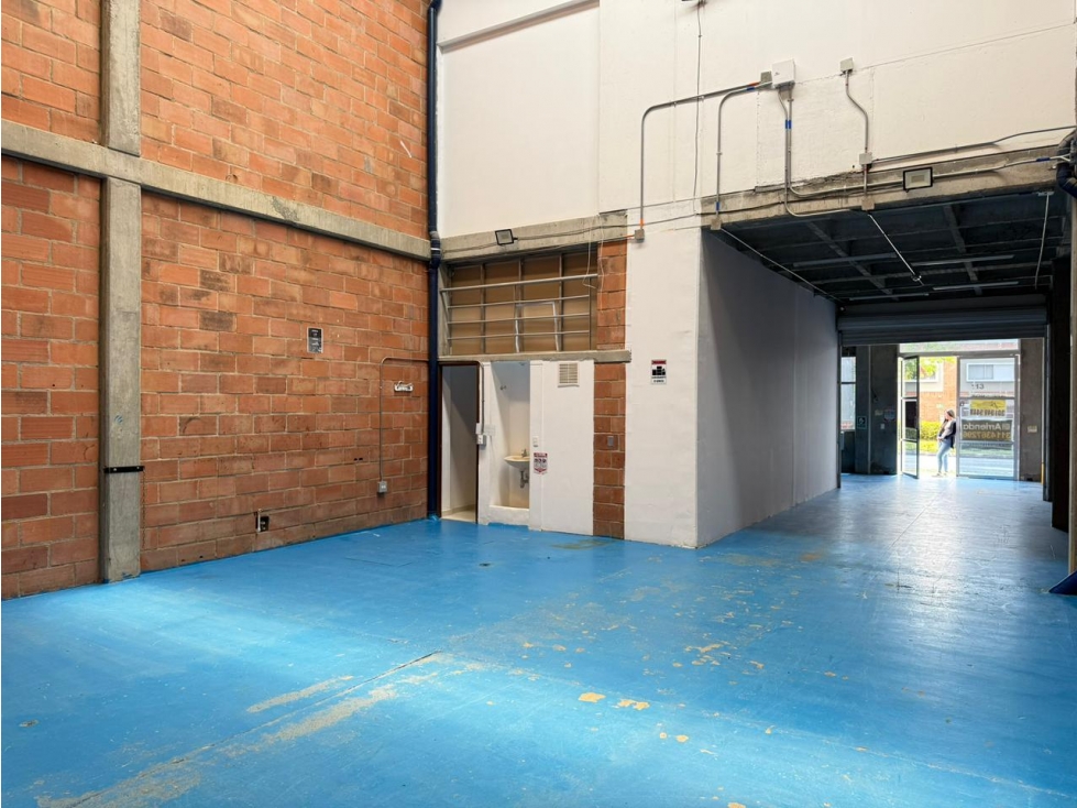 BODEGA DISPONIBLE PARA ARRIENDO EN RIONEGRO. — foto 2