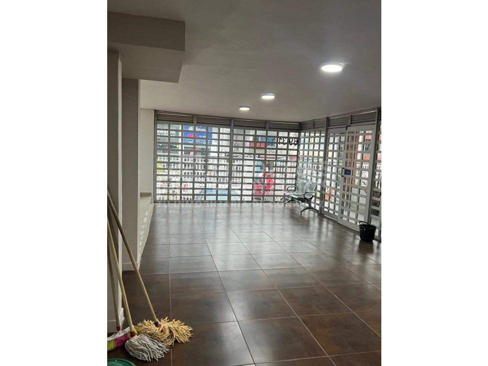 VENTA LOCAL DISPONIBLE SECTOR LAURELES-ESTADIO — foto 6