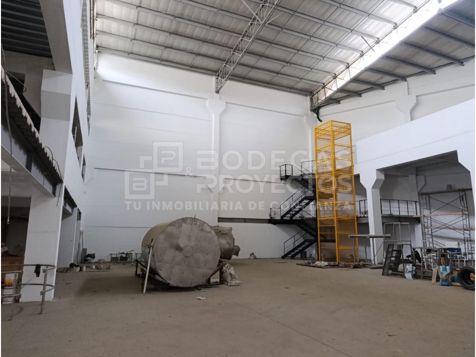 BODEGA DISPONIBLE PARA ARRIENDO EN GIRARDOTA - 5