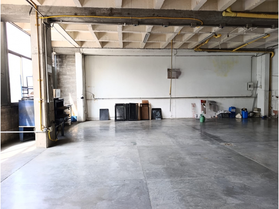 BODEGA EN ARRIENDO MEDELLIN-AGUACATALA — foto 4