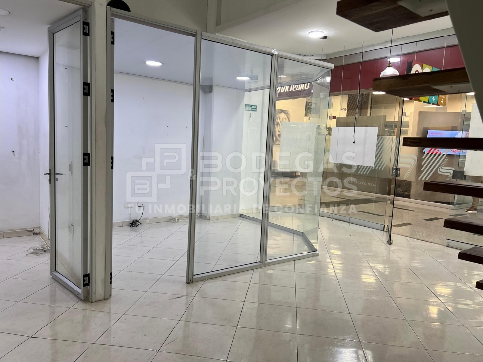 LOCAL DISPONIBLE PARA ARRIENDO EN MEDELLÍN — foto 3