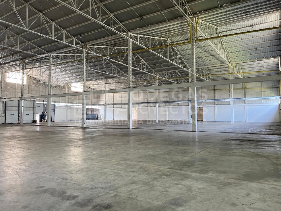 BODEGA DISPONIBLE PARA VENTA EN LA ESTRELLA - 6