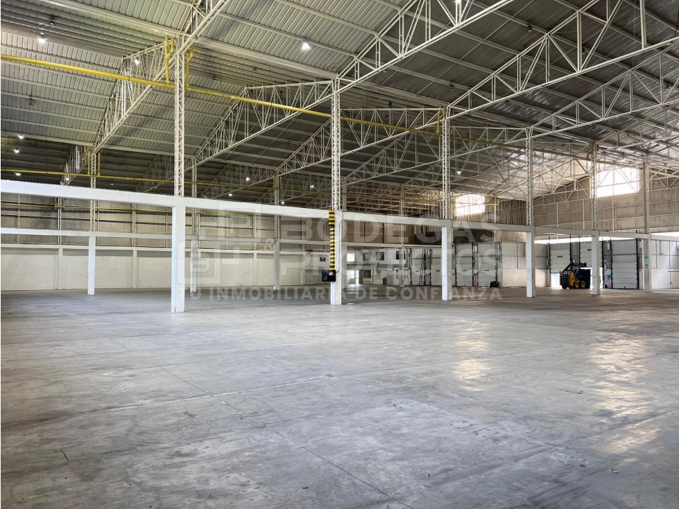 BODEGA DISPONIBLE PARA VENTA EN LA ESTRELLA - 5