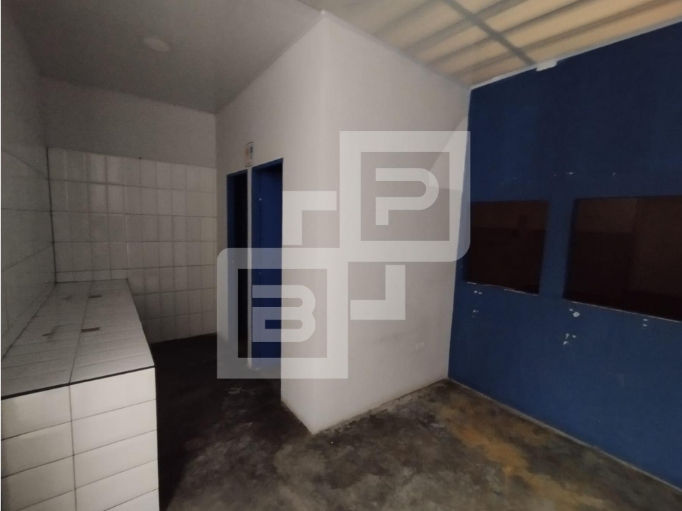 ARRIENDO LOCAL POBLADO MANILA - 6