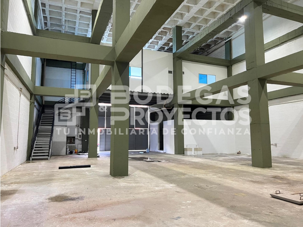 BODEGA DISPONIBLE PARA ARRIENDO EN LA ESTRELLA - 2