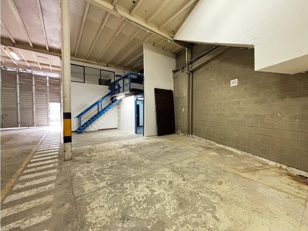 ARRIENDO BODEGA EN MEDELLIN GUAYABAL — foto 3
