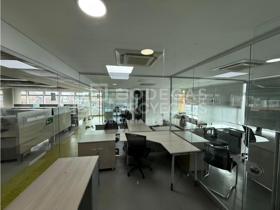 EXCLENTES OFICINAS ADMINISTRATIVAS EN ARRIENDO ITAGUI - 6