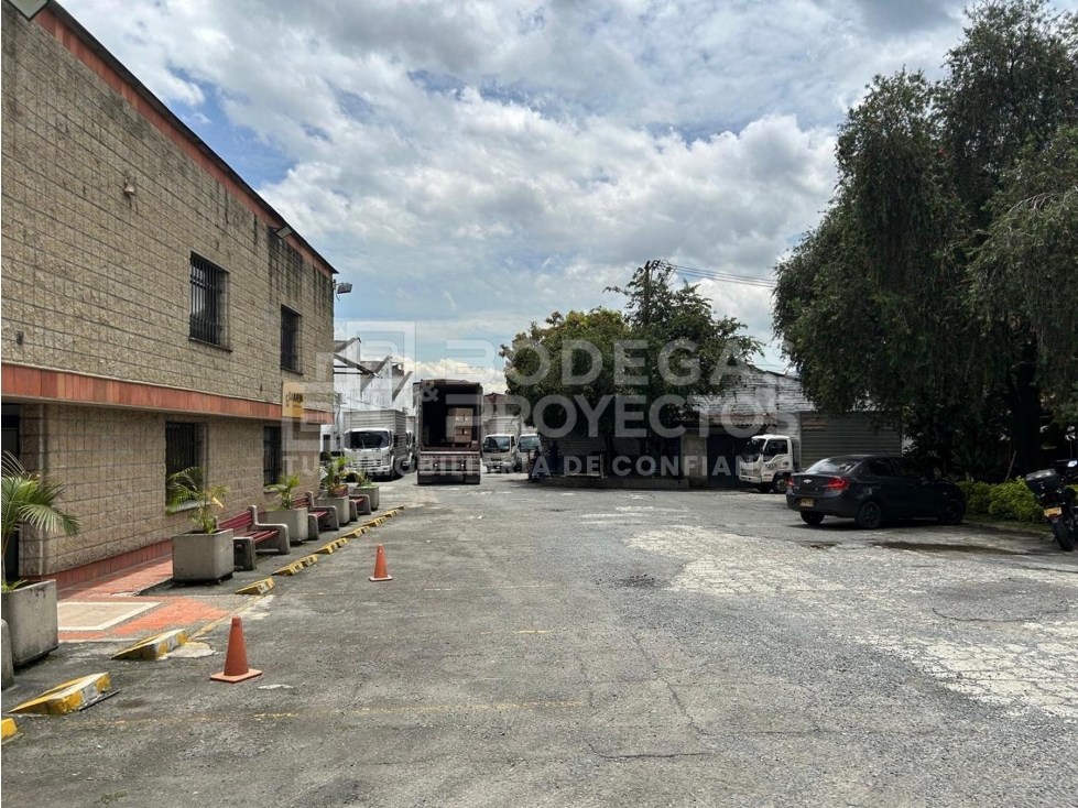 BODEGA DISPONIBLE PARA ARRIENDO EN MEDELLÍN