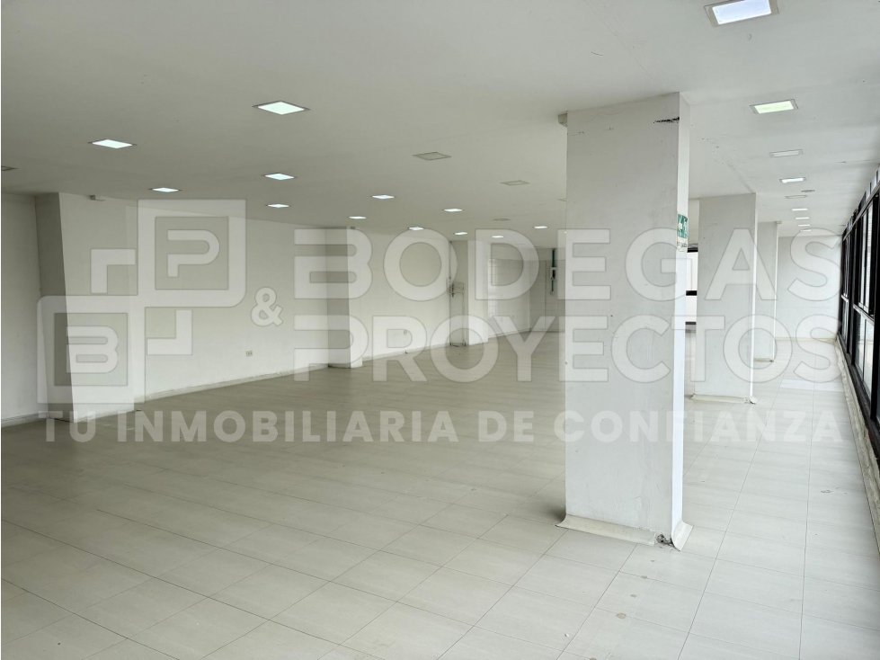 BODEGA EN ARRIENDO MEDELLIN BARRIO CRISTO REY — foto 2