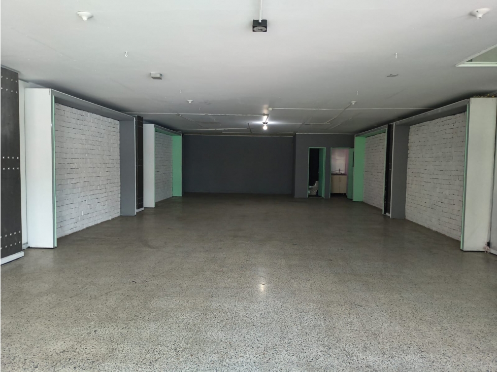 LOCAL DISPONIBLE PARA ARRIENDO EN ZONA INDUSTRIAL DE BELEN
