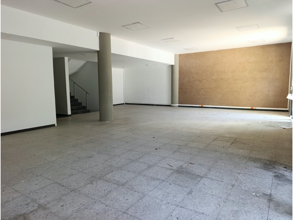 BODEGA EN ARRIENDO ENVIGADO- AVENIDA LAS VEGAS - 2