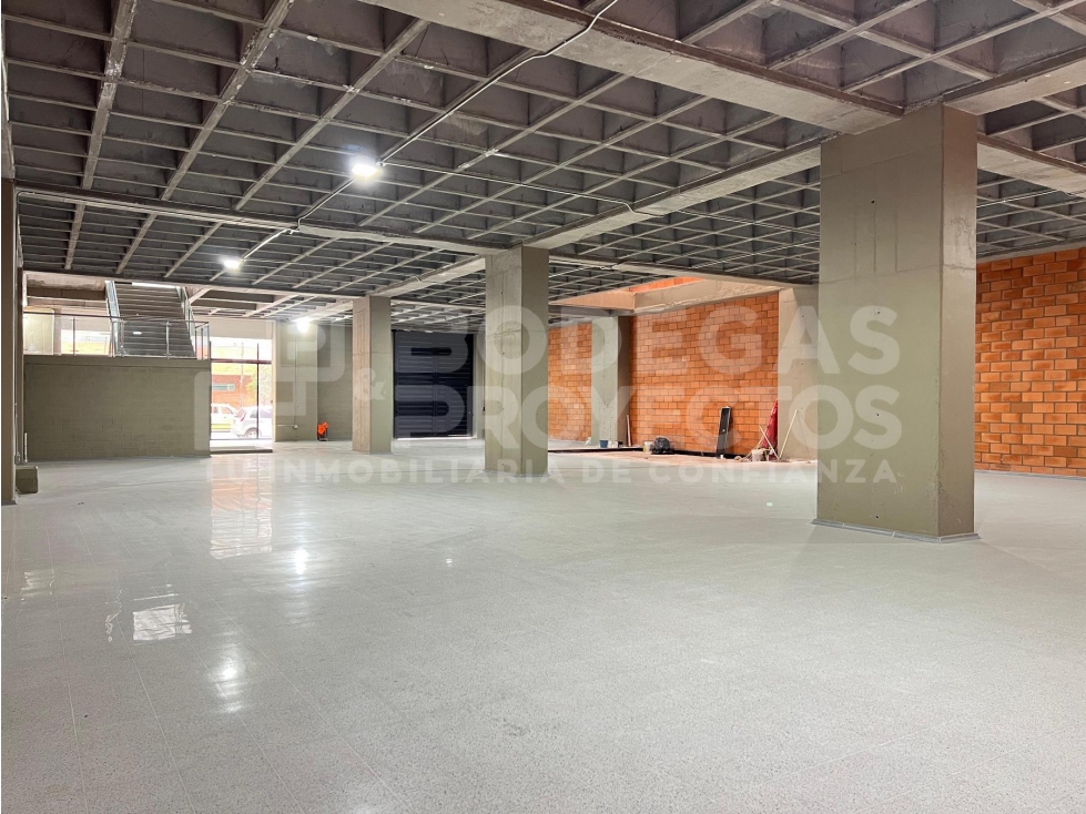 ARRIENDO EDIFICIO DISPONIBLE EN MEDELLIN - 2
