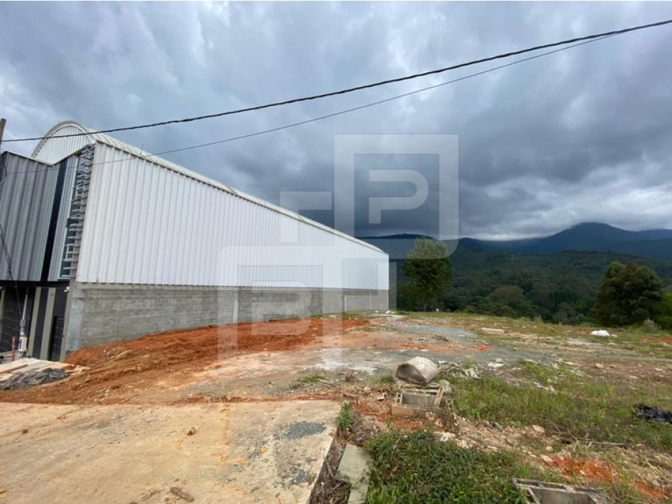 Lote en Venta Caldas Bodegas y Proyectos © Locales Oficinas - 3