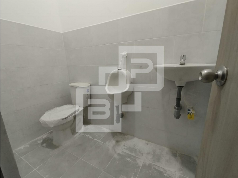 ARRIENDO LOCAL EN EL SECTOR DE ITAGUI - 3