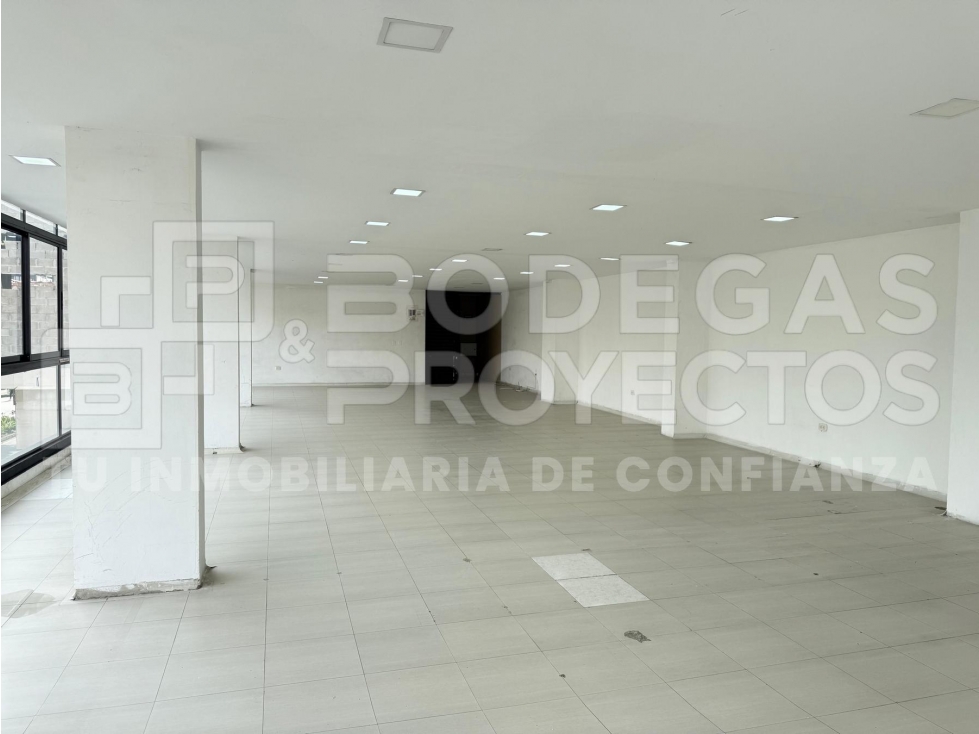 BODEGA EN ARRIENDO MEDELLIN BARRIO CRISTO REY — foto 3