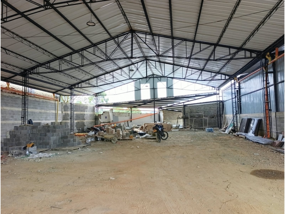 BODEGA EN ARRIENDO LA CALDAS - 4