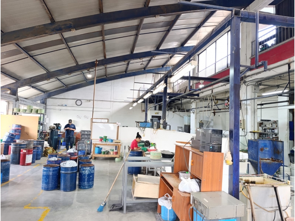 BODEGA EN VENTA MEDELLIN- LA AGUACATALA — foto 6