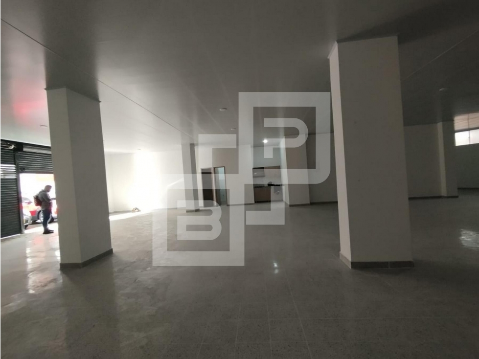 ARRIENDO LOCAL EN EL SECTOR DE ITAGUI - 4