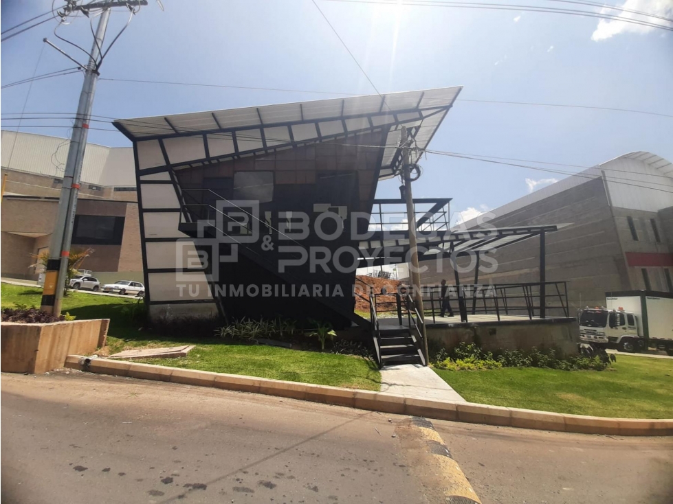 VENTA LOCALES DISPONIBLES SECTOR CALDAS - U. CERRADA - 5