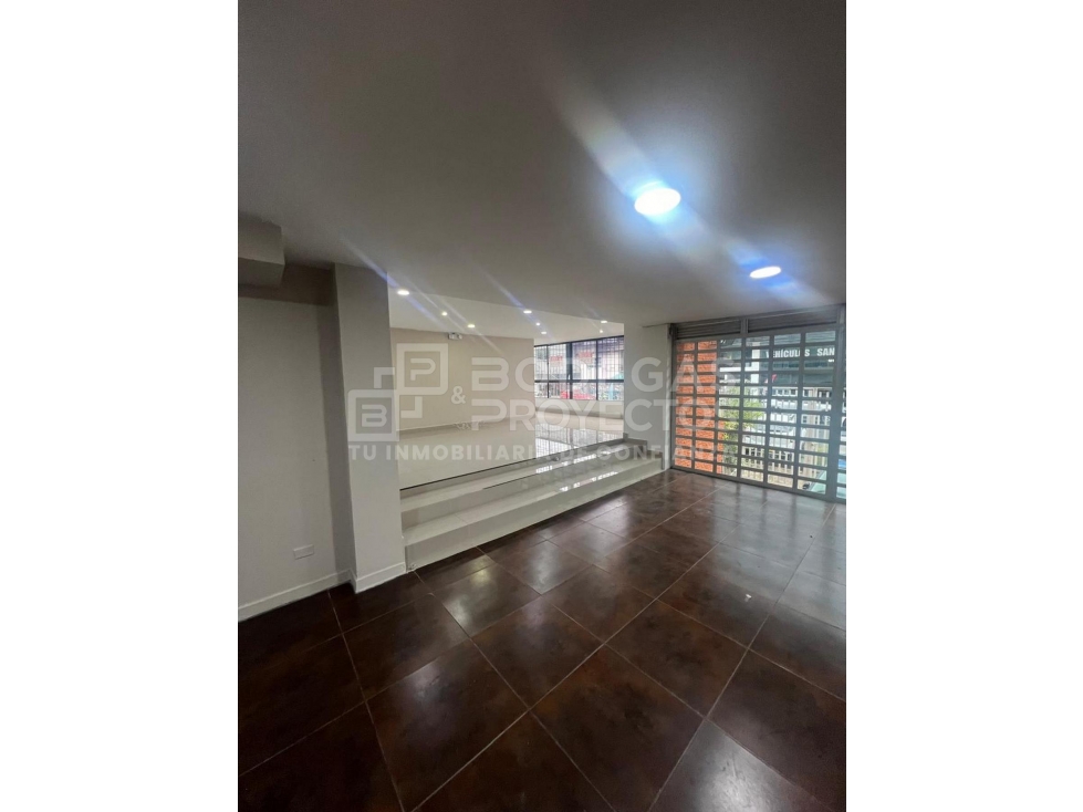 VENTA LOCAL DISPONIBLE SECTOR LAURELES-ESTADIO — foto 3
