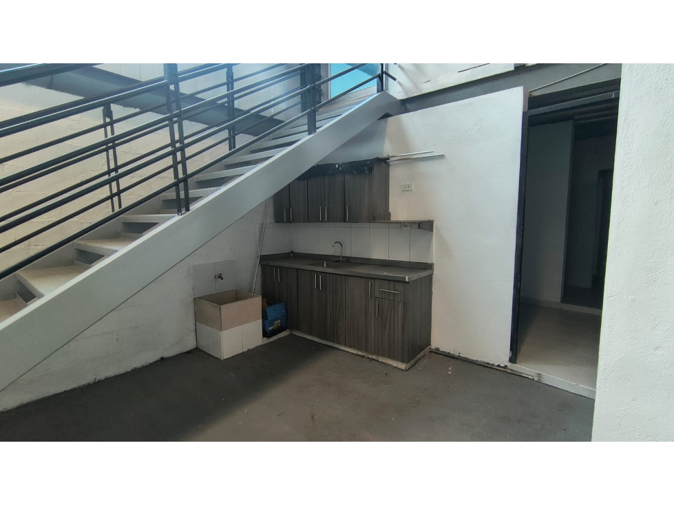 BODEGA DISPONIBLE PARA ARRIENDO UBICADA EN CALDAS - 4