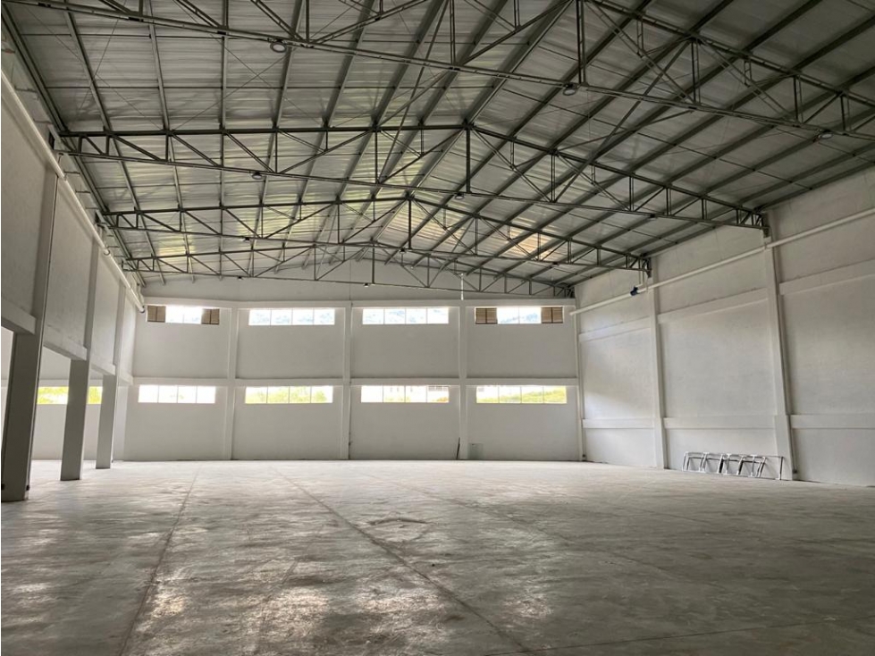 BODEGA DISPONIBLE PARA ARRIENDO EN GIRARDOTA - 4