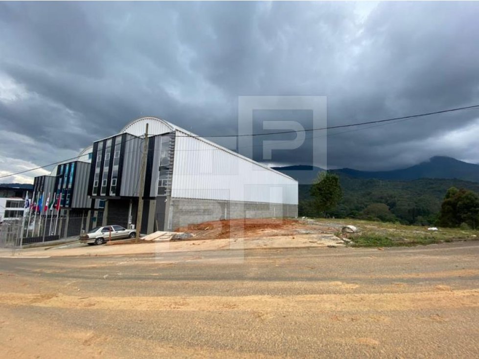Lote en Venta Caldas Bodegas y Proyectos © Locales Oficinas - 5